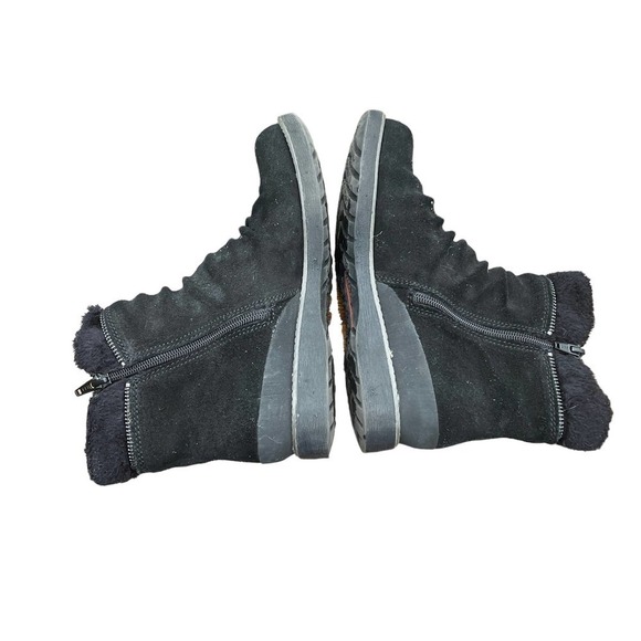 BareTraps Larkspur Black Suede Water Resistant Side-Zip Ankle Boots - Size 6 - Picture 9 of 16